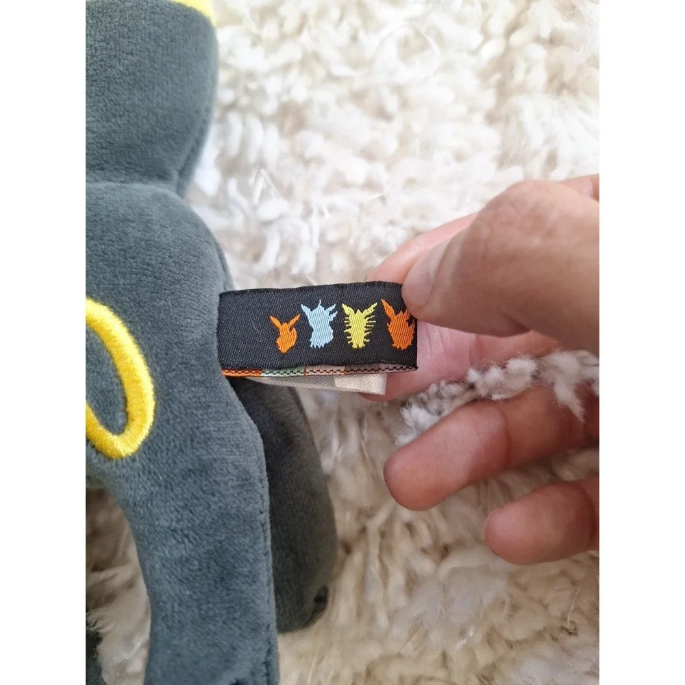 Umbreon Pokemon Center 2018 Plush 8